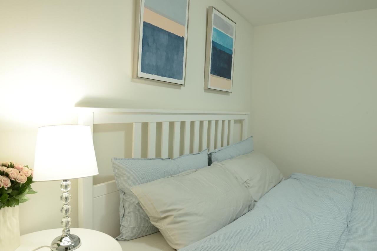 Spacious 2-Bed-Room Near Yonge & Major Mackenzie Richmond Hill Kültér fotó