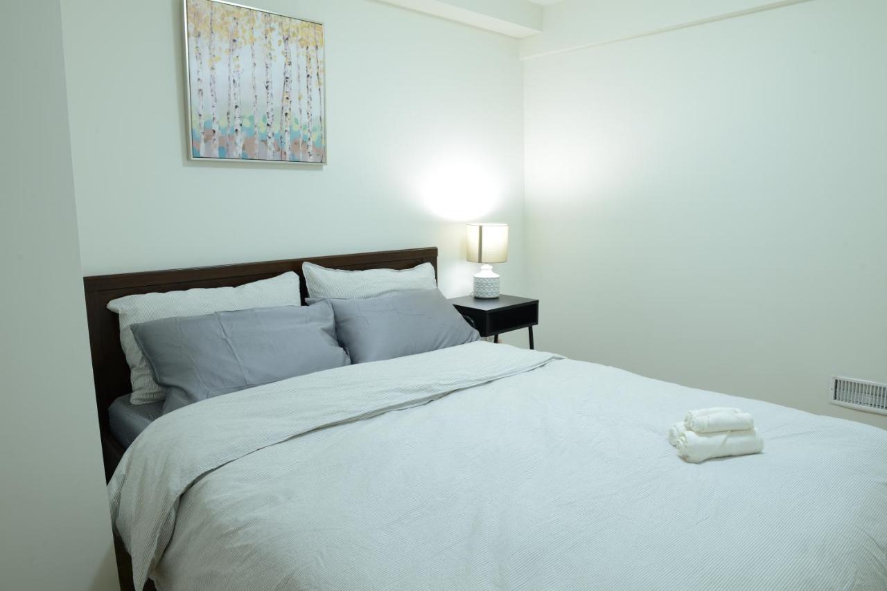 Spacious 2-Bed-Room Near Yonge & Major Mackenzie Richmond Hill Kültér fotó